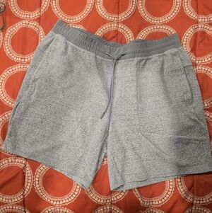 Lululemon At Ease 7 inch Shorts In Heather Grey